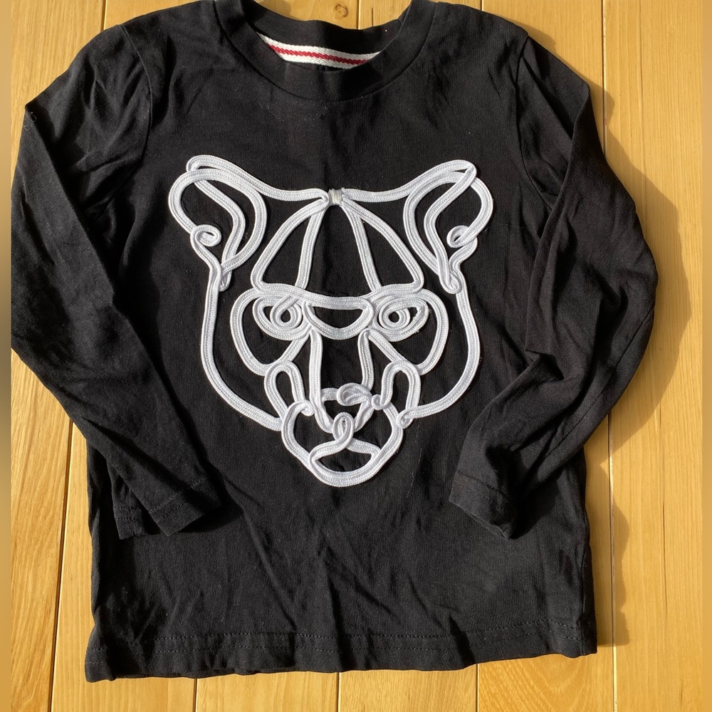 4T joe fresh embroidered long sleeve tshirt.